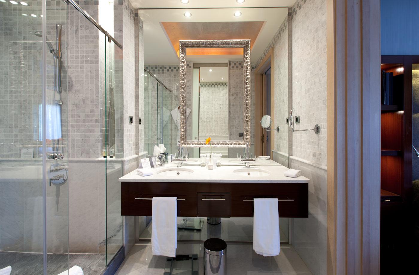 Casa Fuster G.l Monumento Hotel Barcellona